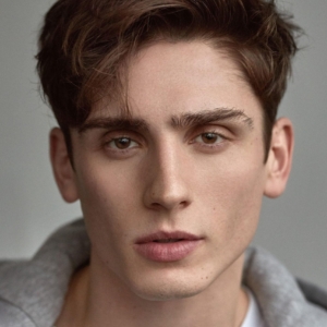 تصویر هنرمند Matthew Finlan