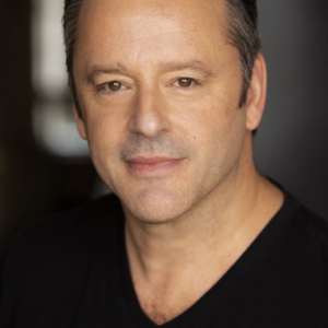 تصویر هنرمند Gil Bellows