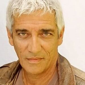 تصویر هنرمند Eli Danker