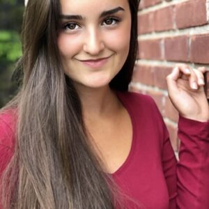 تصویر هنرمند Lily Peterson