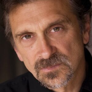 تصویر هنرمند Dennis Boutsikaris