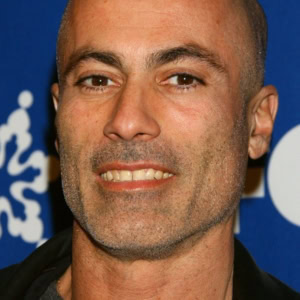 تصویر هنرمند Adoni Maropis