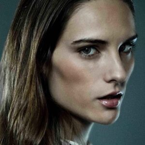 تصویر هنرمند Mallory Thompson