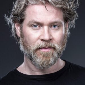 تصویر هنرمند Lukas Loughran