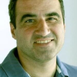 تصویر هنرمند Dana Farzanehpour