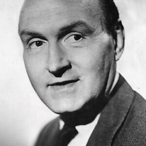 تصویر هنرمند Maurice Denham