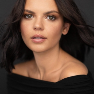 تصویر هنرمند Camila Savia