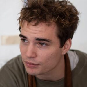 تصویر هنرمند Benett Vilmányi