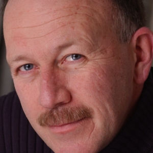 تصویر هنرمند Julian Gamble