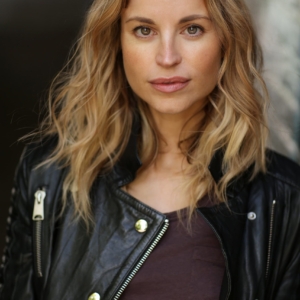 تصویر هنرمند Katrine De Candole