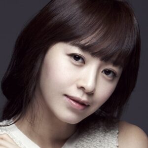 تصویر هنرمند Kang Sung-yeon