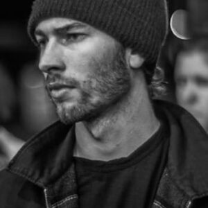 تصویر هنرمند Eli Snyder