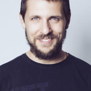 تصویر هنرمند Juraj Loj