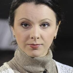 تصویر هنرمند Alina Karmazina