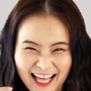 تصویر هنرمند Orn-arnin Peerachakajornpatt