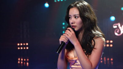 Teaser for 200 Pounds Beauty