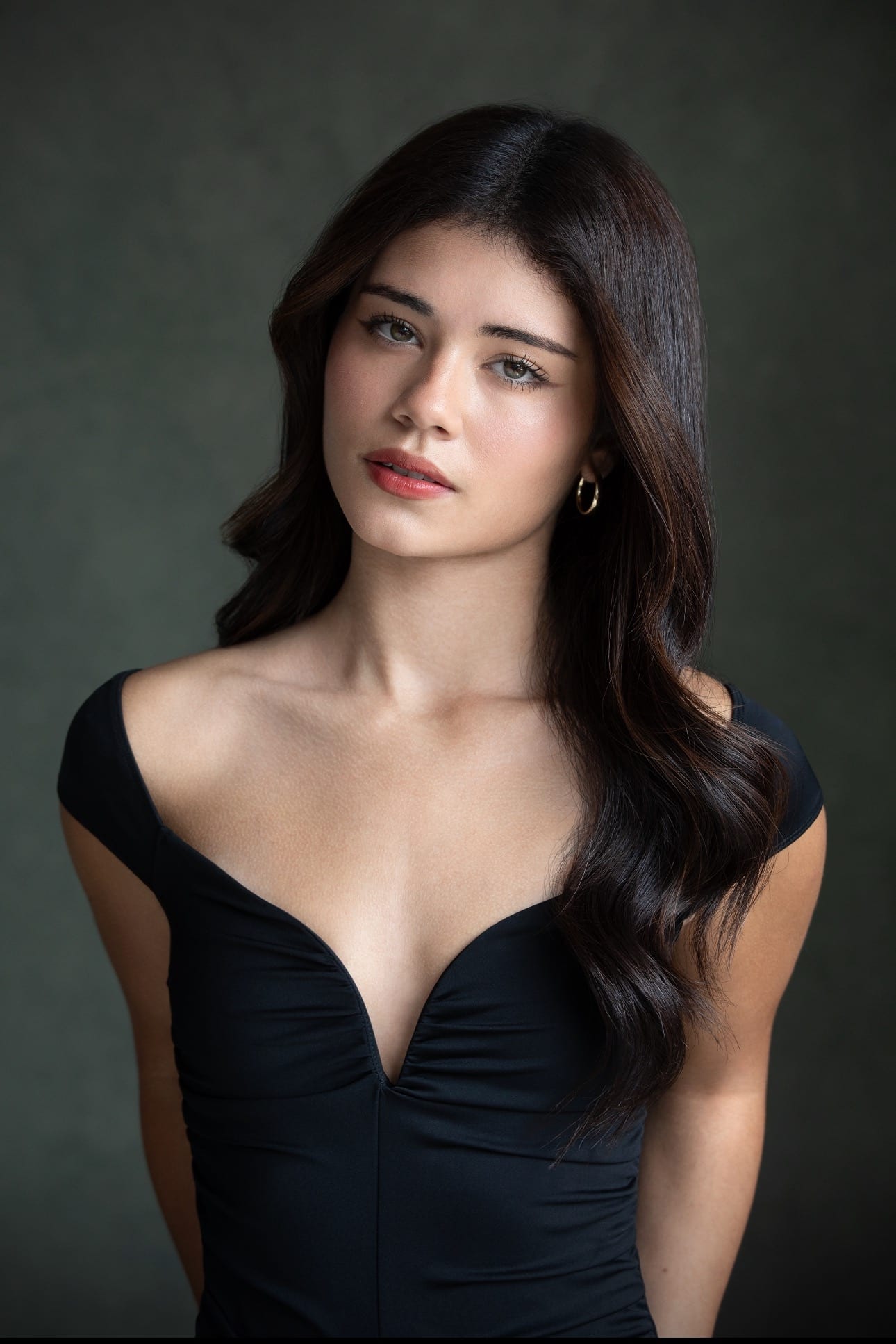 تصویر هنرمند Corina Bradley
