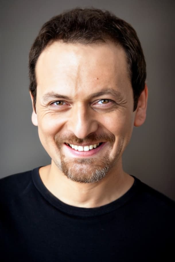 تصویر هنرمند Devrim Özder Akın