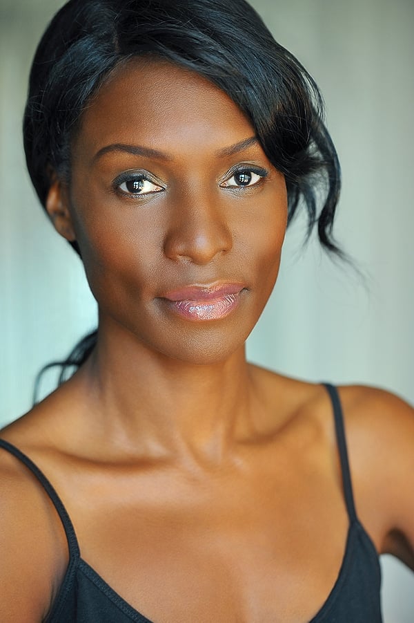 تصویر هنرمند Rayna Campbell