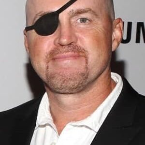 تصویر هنرمند Garrett Warren