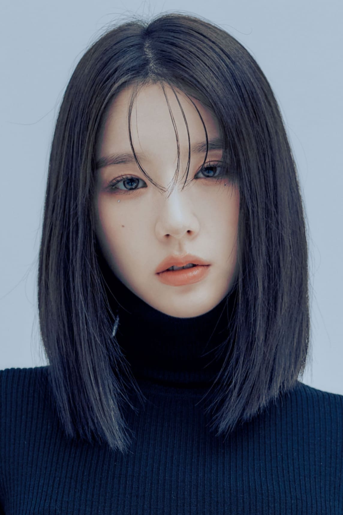 تصویر هنرمند HeeJin