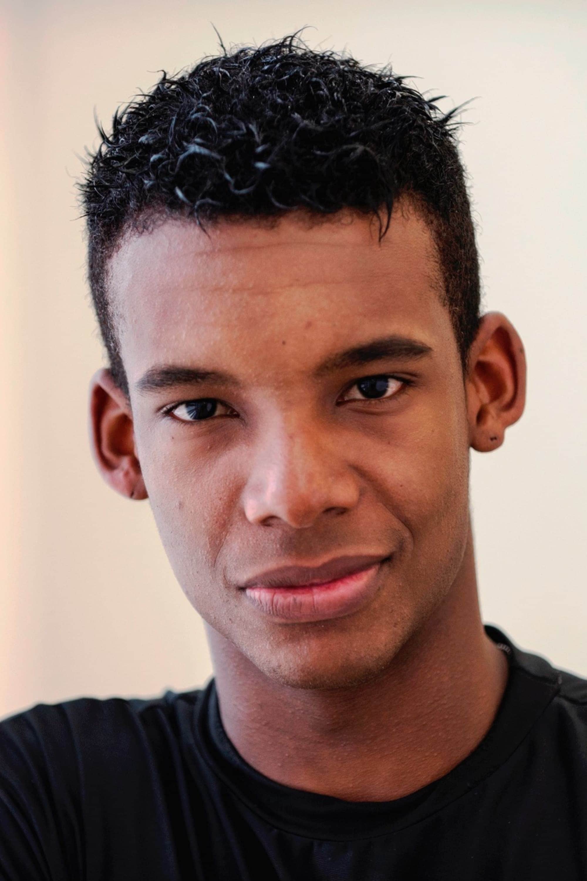 تصویر هنرمند Osiel Gouneo
