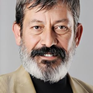 تصویر هنرمند Yüksel Arıcı