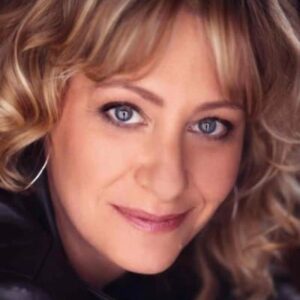 تصویر هنرمند Belinda Metz