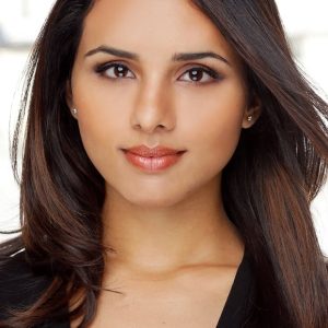 تصویر هنرمند Aparna Brielle