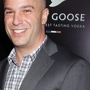 تصویر هنرمند Nathan Kahane