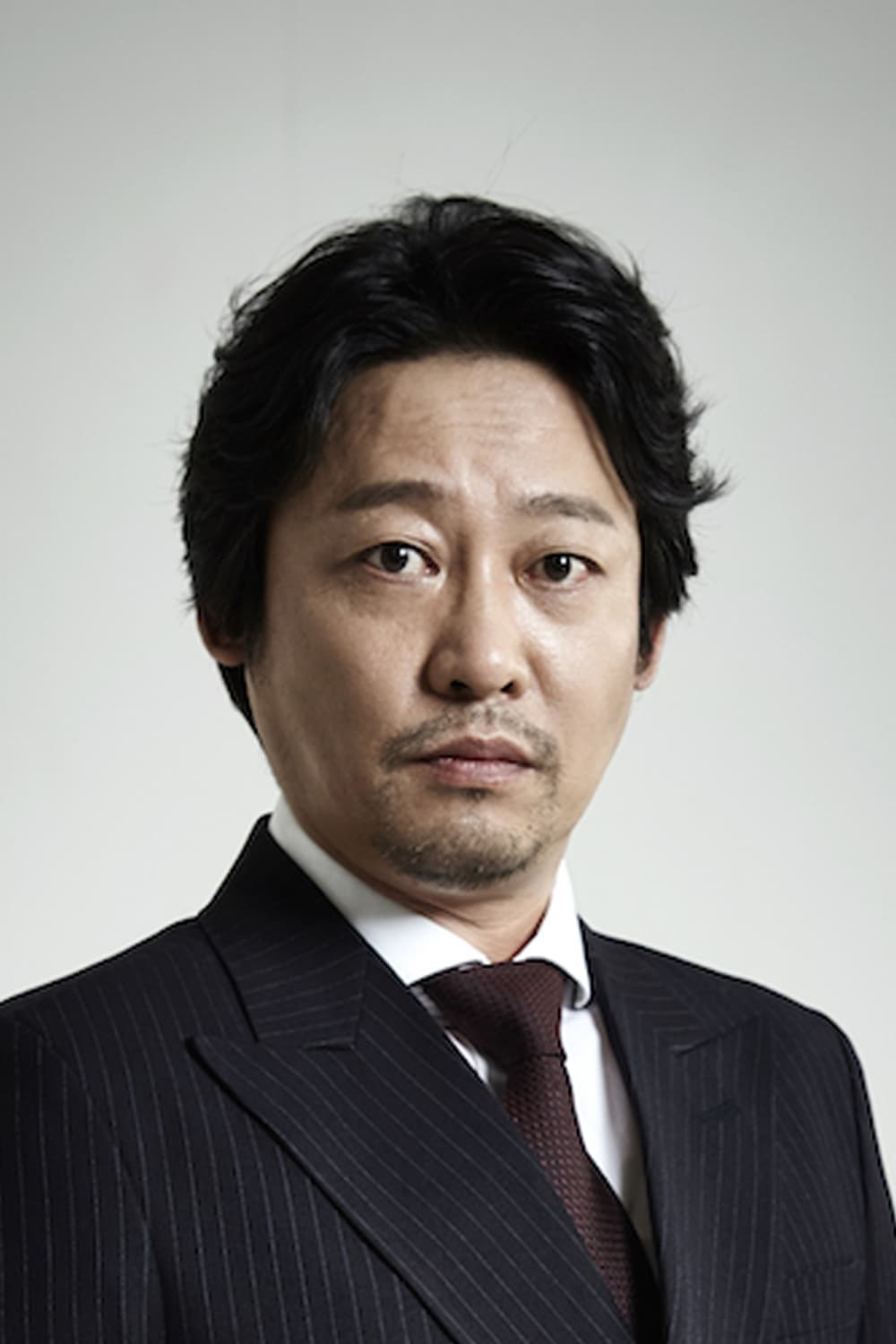 تصویر هنرمند Yoon Don-sun