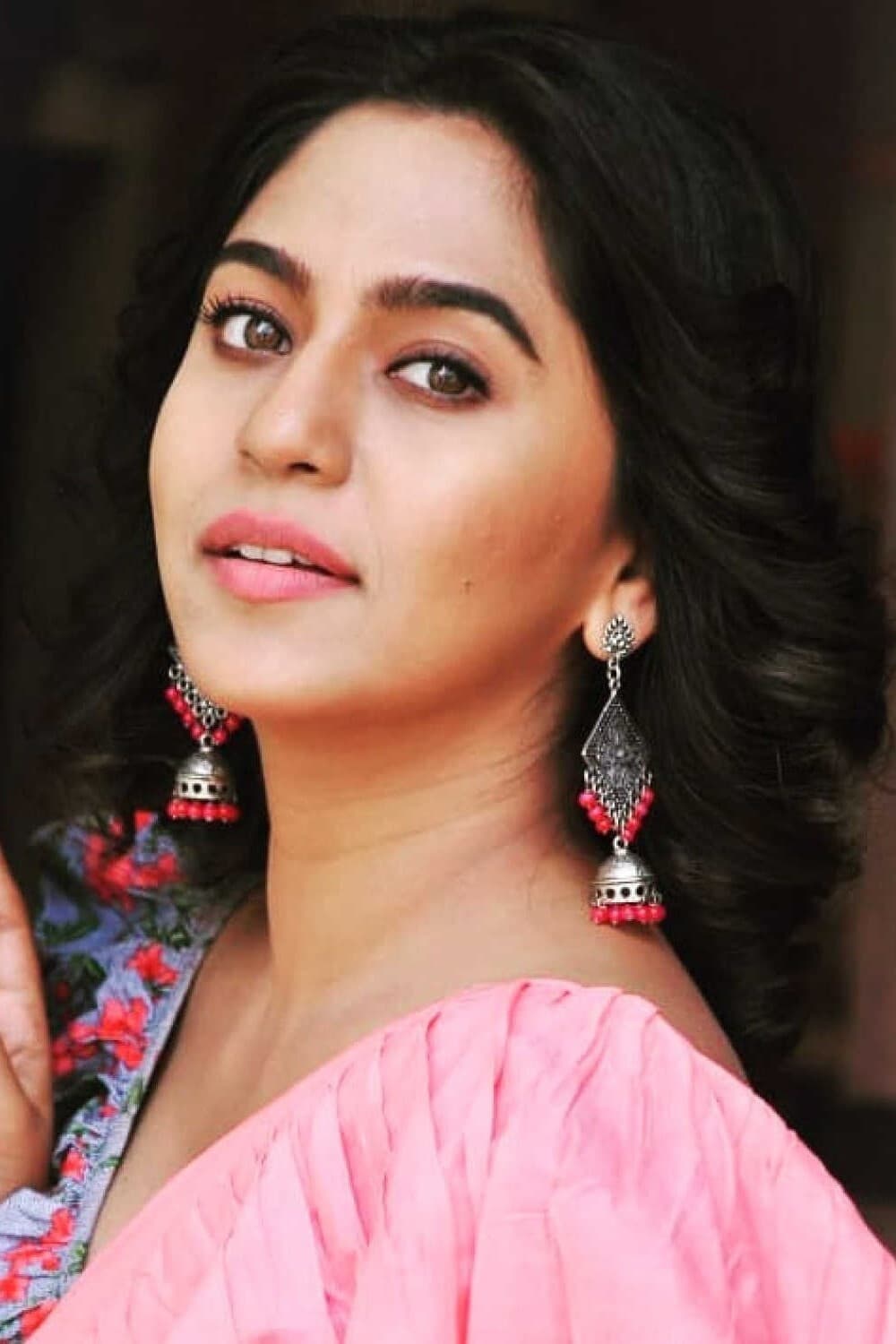 تصویر هنرمند Mrunmayee Deshpande
