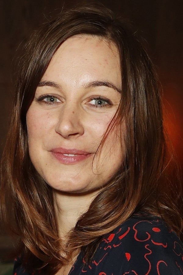 تصویر هنرمند Pippa Nixon