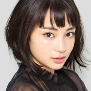 تصویر هنرمند Suzu Hirose