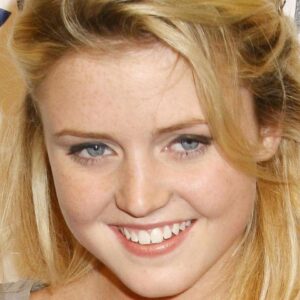 تصویر هنرمند Lorraine Nicholson