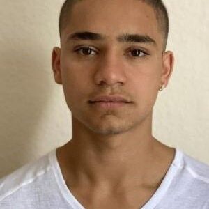 تصویر هنرمند Matt Carver