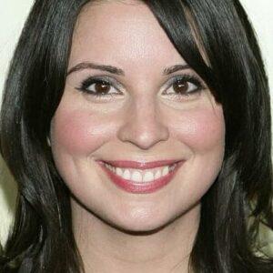 تصویر هنرمند Beth Dover