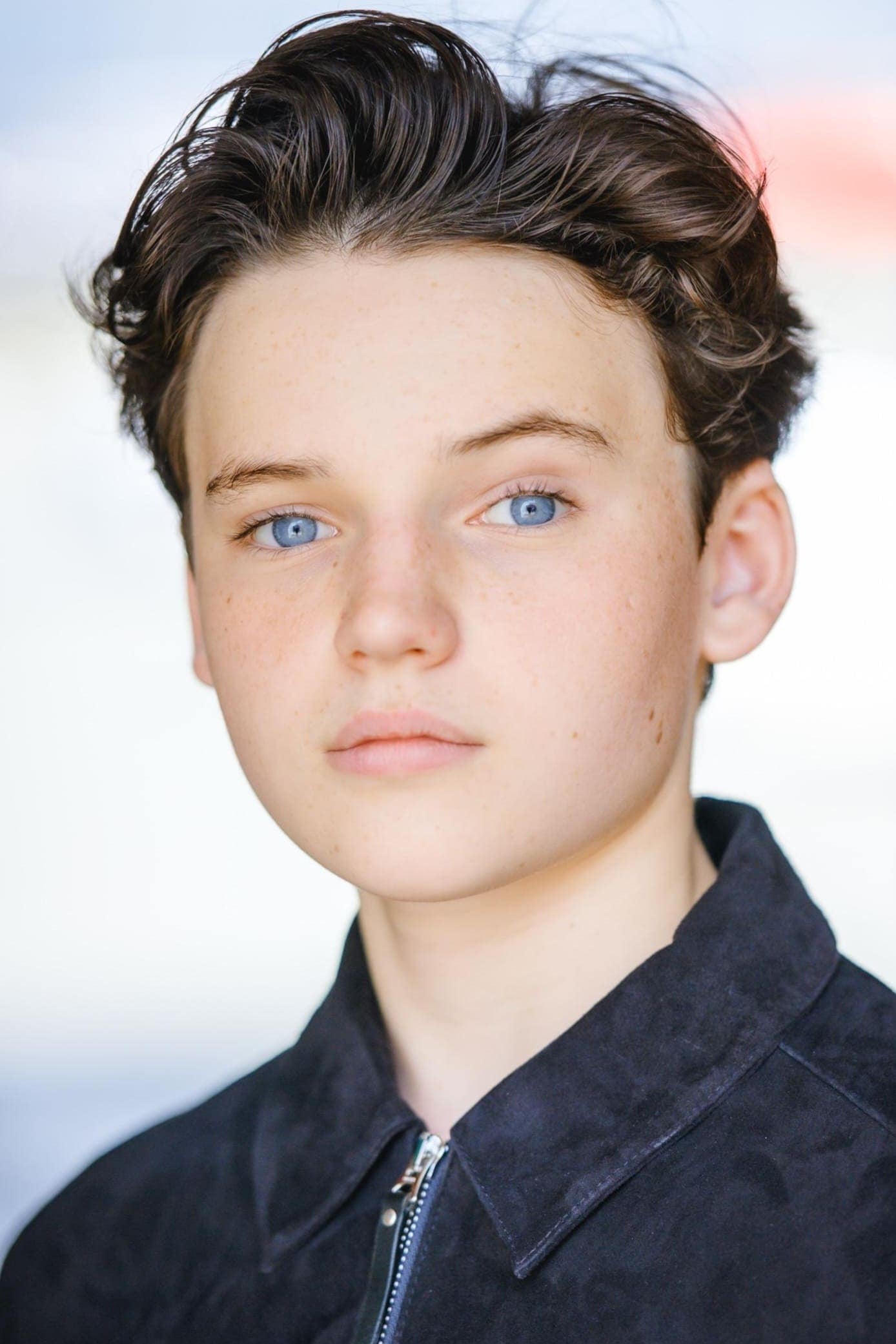 تصویر هنرمند Benjamin Evan Ainsworth