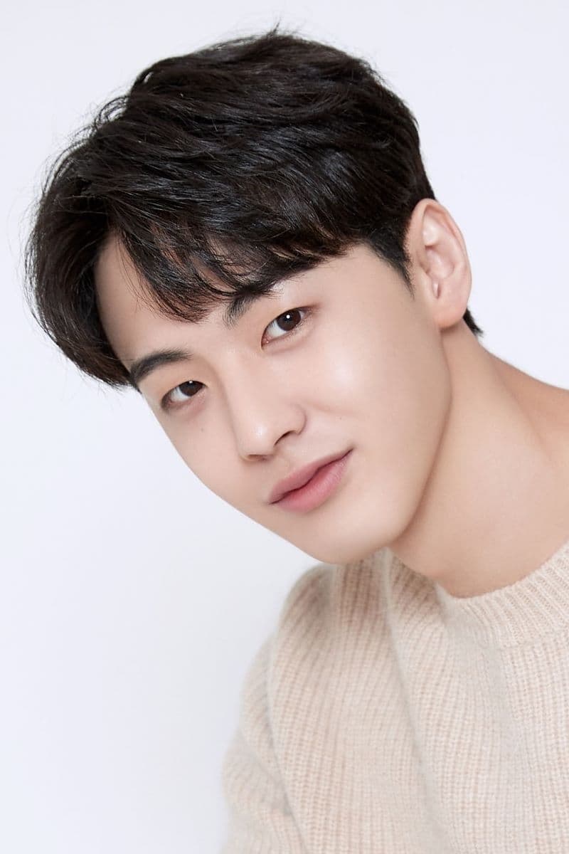 تصویر هنرمند Kim Hyun-jin