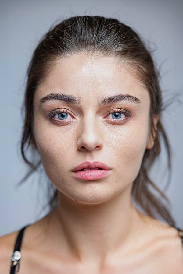 تصویر هنرمند Ayça Ayşin Turan