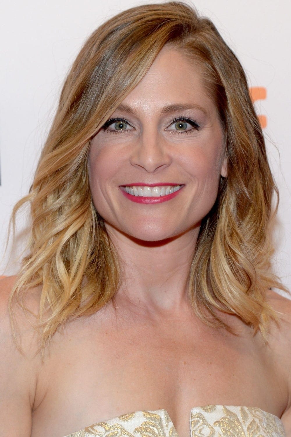 تصویر هنرمند Tara Spencer-Nairn