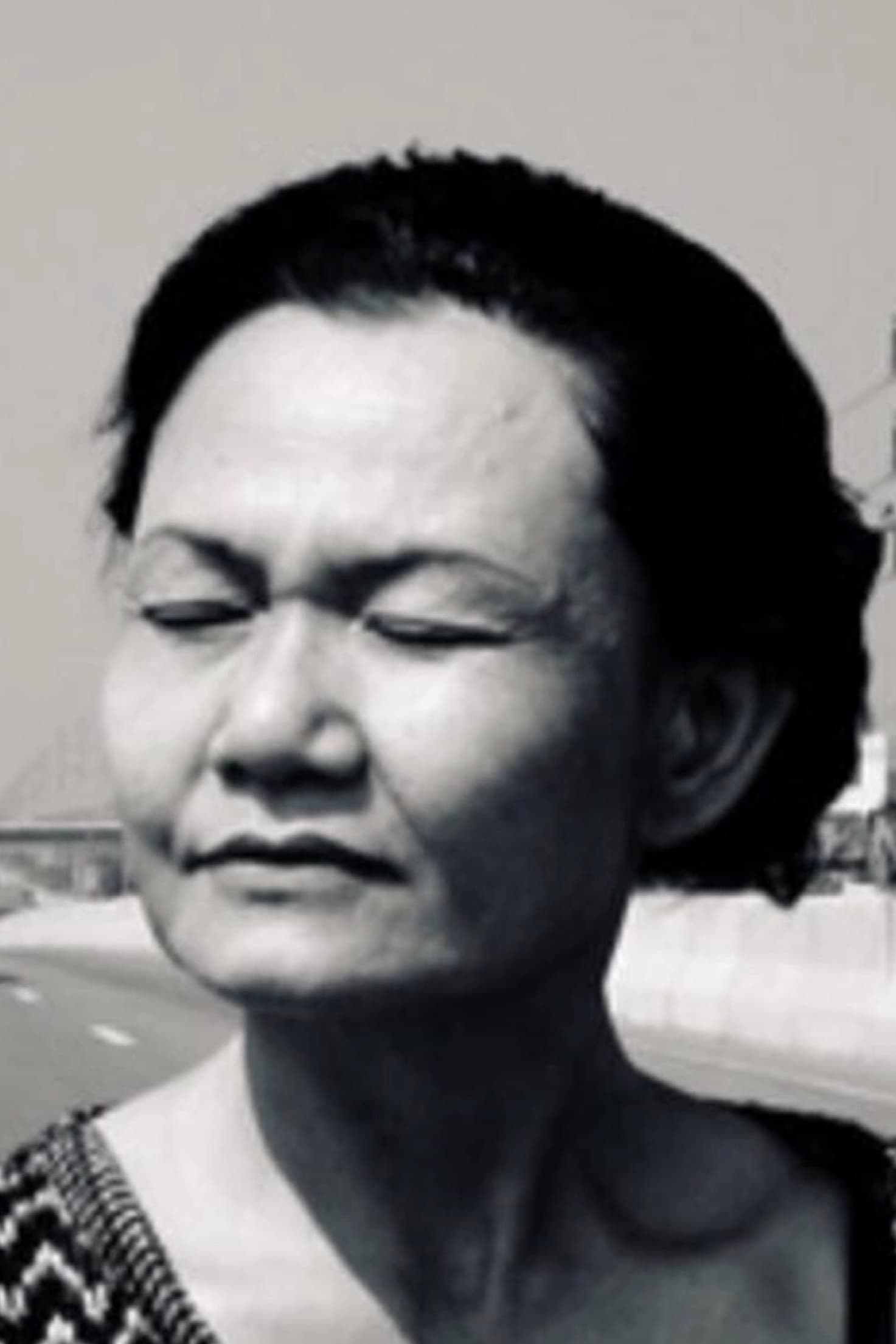 تصویر هنرمند Jenjira Pongpas