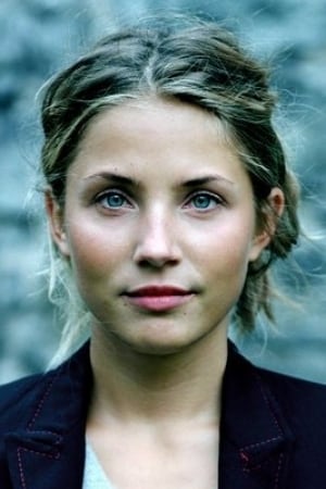 تصویر هنرمند Tuva Novotny