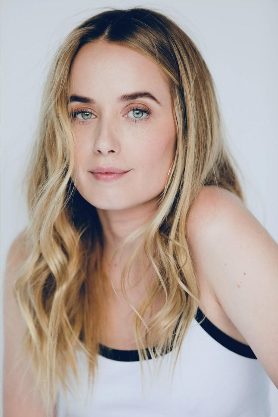 تصویر هنرمند Megan Park