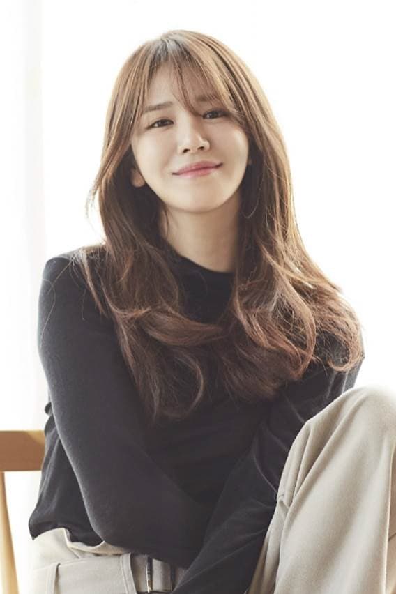 تصویر هنرمند Shin Ji-woo