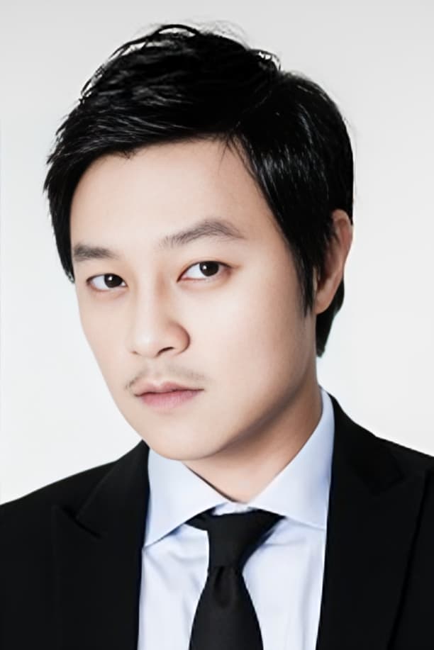 تصویر هنرمند Kim Moon-jong