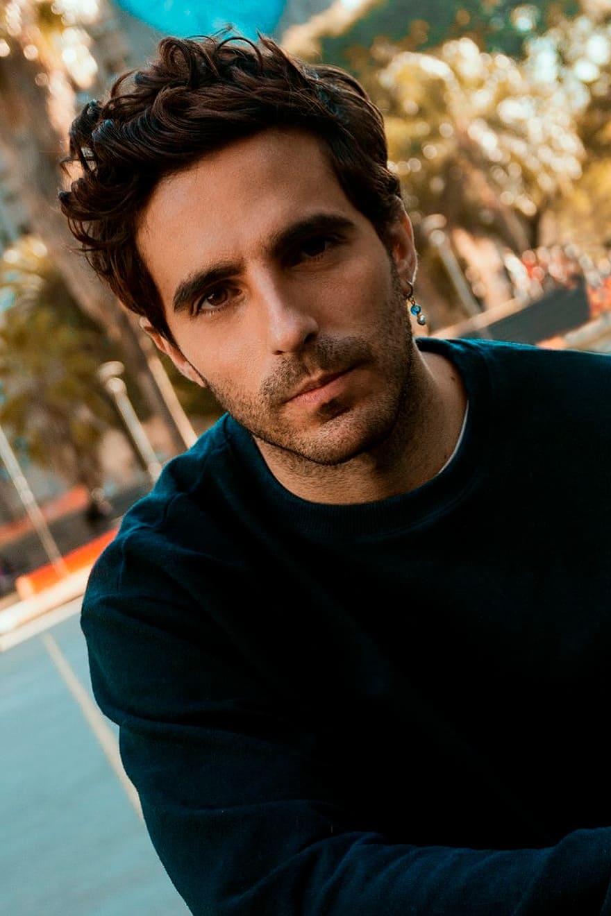 تصویر هنرمند Gastón Frías