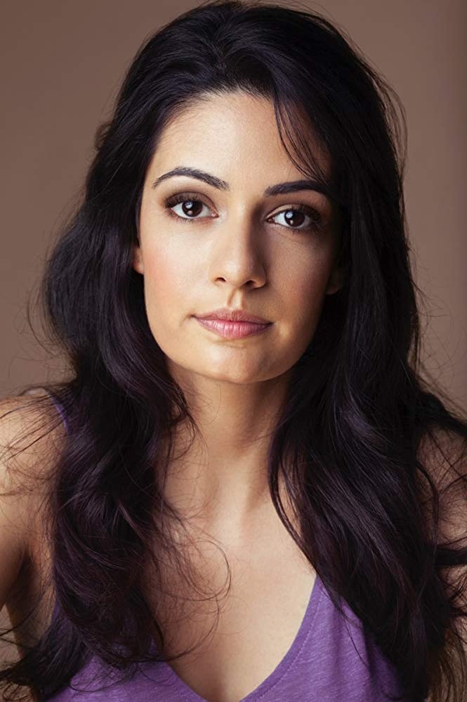 تصویر هنرمند Maya Saroya