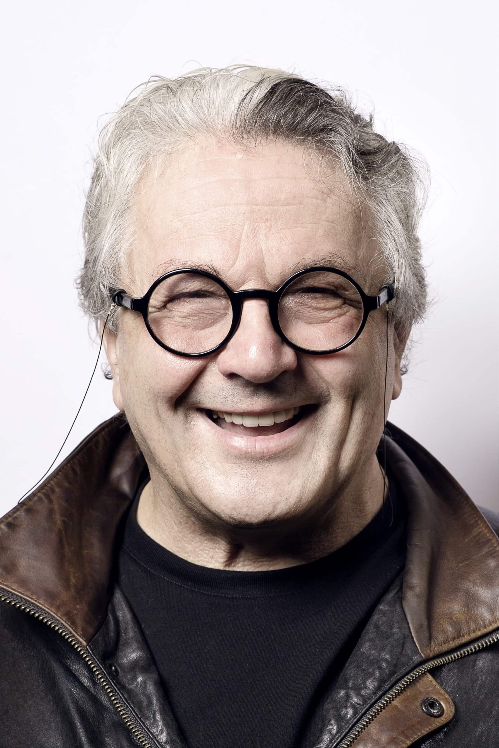 تصویر هنرمند George Miller