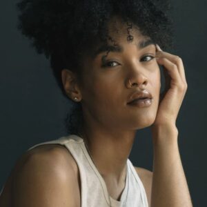 تصویر هنرمند Ava Grey